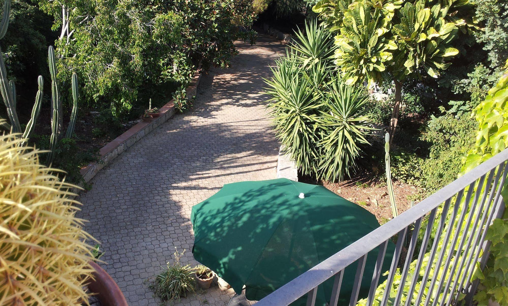 Eurialo Green Suites Belvedere  Kültér fotó